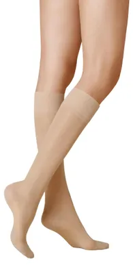 Productafbeelding van KUNERT Dames kniekousen Fly&Care® 40, extra fijn breiwerk, 40 den, huidskleur 39/42