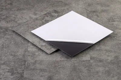 Obrázok produktu pre Samolepiace vinylové štvorce - Betón antracit - 30,48 x 30,48 cm, 11 ks = 1,02 m²