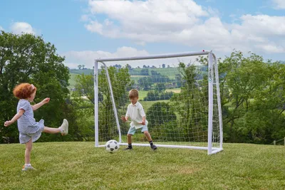 Produktbild von OutdoorToys Fußballtor 244 cm x 183 cm, PVC-Tor, Nylon-Netz