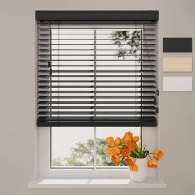 Produktbild von DTCH® Holzjalousie – 50 mm – Essence – Schwarz – 150 x 240 cm (BxH)