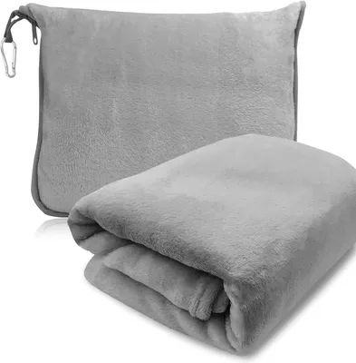 Imagen del producto de Manta de viaje 2 en 1 con almohada, ultraligera, cálida, de color gris, ideal para viajes en avión y para acampar