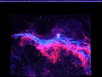 Produktbild von Famanu Wandteppich Galaxy Fluoreszierend - 150cm x 130cm