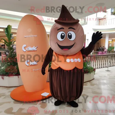 Produktbild von Maskottchenfigur REDBROKOLY eines Peach Chocolate Bars bekleidet mit einem Etuikleid und Kummerbund