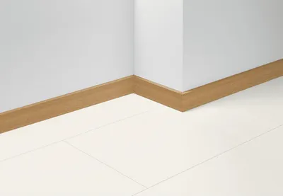 Produktbild von Sockelleiste SL18 Eiche D092 2200 x 70 x 16,5 mm