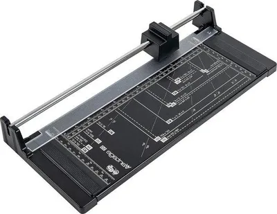 Productafbeelding van Famanu rol- en snijmachine - snijlengte 320 mm - maximaal 5 vellen