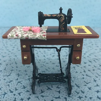 Produktbild von Puppenhauszubehör, Puppenhausmöbel, Puppenhausnähmaschine, Puppenhausmöbel Spielzeug, Puppenhausmöbel, 1:12 Nähmaschine