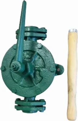A green hand pump and a wooden handle are shown against a white background.