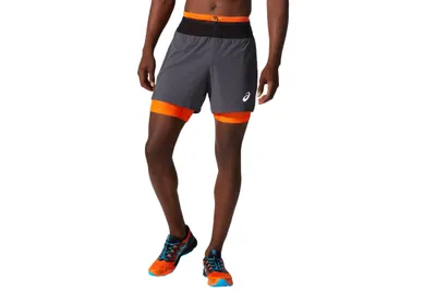 Immagine prodotto di Pantaloni corti Asics Fujitrail, modello 2011B898-020, da uomo, colore grigio, taglia XS