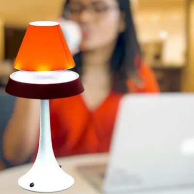 Image de Lampe en lévitation ALTHURIA PureLine ROUGE