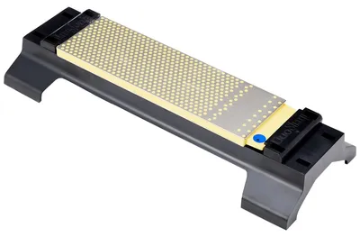 Productafbeelding van DMT DuoSharp®Plus™ Diamant schuursteen 8" met basis, extra grof/grof | Dubbelzijdig messenslijper van professionele kwaliteit | 20 cm slijpsteen voor messen en gereedschap | Gemaakt in de VS | WM8CX-WB