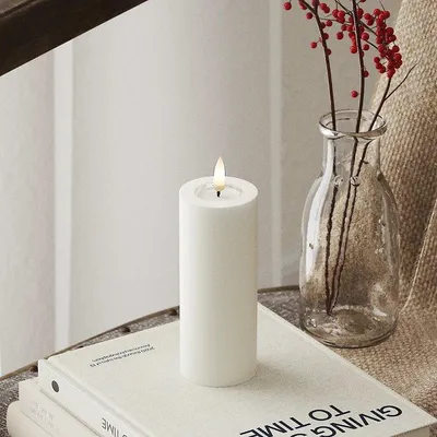 Image de Deluxe Homeart Bougie LED en cire véritable télécommandée 5x12,5 cm blanche