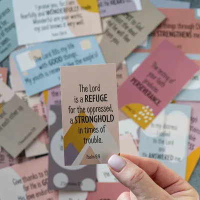 Productafbeelding van Bijbelvers kaarten - 60 Inspirerende gebed en aanmoediging kaarten