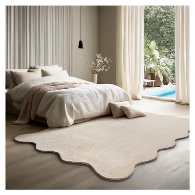 Produktbild von Lina Shape Scallop Teppich aus Kunstfell, Flauschiger Teppich mit Anti-Rutsch Unterseite, Waschbar, Beige, 160 x 220 cm
