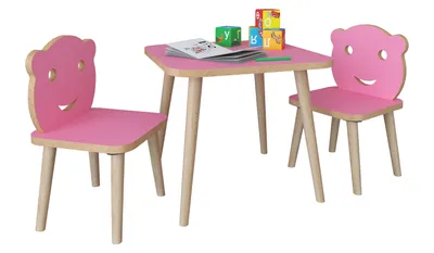 Produktbild von LiLuLa Babyzimmermöbel Set Tisch und Stühle pink.