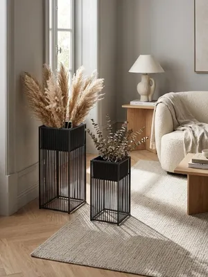 Produktbild von Blumentopf 2er Set Metall Pflanzkübel Schwarz mit Gestell | Design Pflanzenkübel Quadratisch | Blumenkübel Pflanzgefäß Indoor