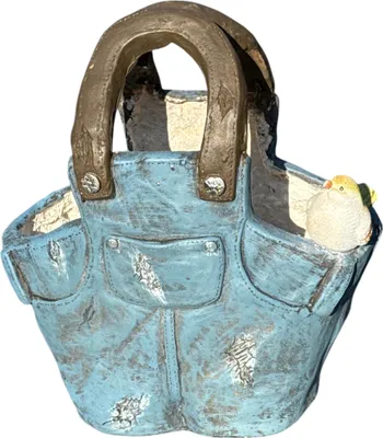 Produktbild von Dekorativer Blumentopf in Form eines Blumentopfes im Jeans-Look – Maße 37 x 24 x 19 cm – für den Innen- und Außenbereich geeignet
