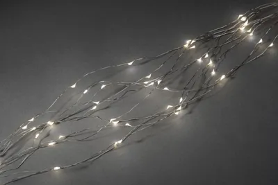 Produktbild von Konstsmide - LED Tropfenlametta 10 Stränge à 20 Dioden , 200 warm weiße Dioden, 12V Innentrafo, silberfarbener Draht; 6381-190