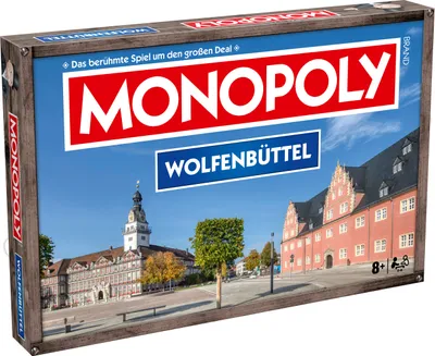 The image shows the front of a Monopoly board game box featuring the city of Wolfenbüttel.