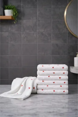 Produktbild von Hochwertiges Hand- und Gesichtshandtuch-Set aus 80 % Baumwolle mit Herzstickerei – 6er-Pack (50x90 cm)