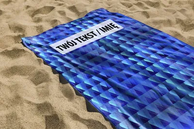 Zdjęcie produktu dla RĘCZNIK Niebieskie trójkąty z twoim dowolnym tekstem 100x50cm 087C