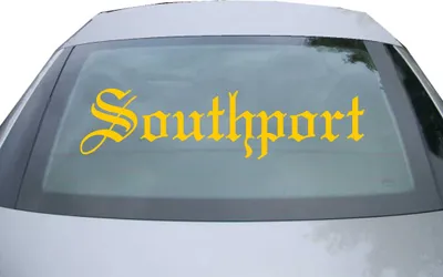 Produktbild von Indigos UG - Aufkleber Heckscheibe & Motorklappe DE6672 - gold - 600x150 mm - Soathport - Auto Scheiben Fenster Heckklappe Tuning Racing JDM - Die cut