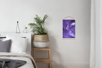 Produktbild von MuchoWow® Textilposter Manta - Weltraum - Lila 40x60 cm mit holzfarbenen Rahmen - Poster