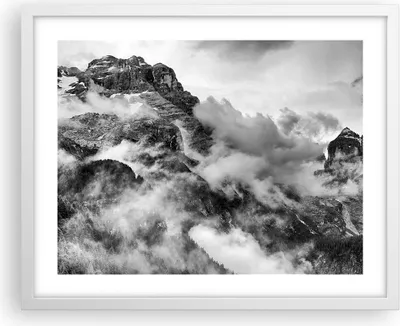 Produktbild von Gerahmtes Poster - Weißer Rahmen - Berge Nebel Gipfel - 50x40 cm - Wand Bild - Wanddeko - Wandbilder - Kunstposter - Wandposter - Bilderrahmen - Bilder - Kunstdruck - Wandbild - P2WAA50x40-3664