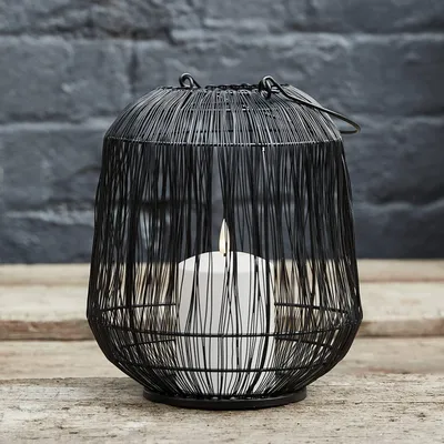 Schwarze Drahtlaterne mit LED-Kerze, 23,5 cm