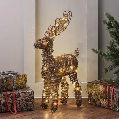 LED-Rendierfigur 55 cm, warmweiß, Timer, Innen-Weihnachtsdeko