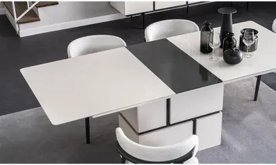 Obrázok produktu pre Kompletný nábytok do jedálne dizajnový drevený jedálenský stôl príborník 4x stoličky 7ks