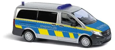 Zdjęcie produktu dla Busch 51109 – H0 – Mercedes Vito, policja we Frankfurcie – nowy