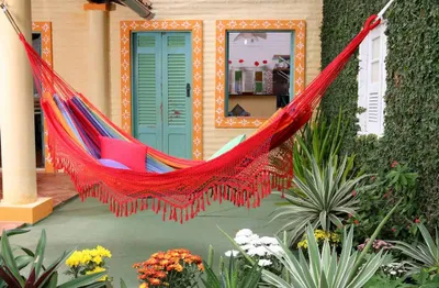 Produktbild von MacaMex Brasil Comfort Verano mit Macrame Rand-Doppeltuchhängematte Baumwolle rot Hängematte