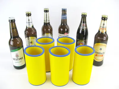 Produktbild von Set mit 5 Neopren-Kühlbehältern für 0,5-Liter-Bierflaschen, in Gelb