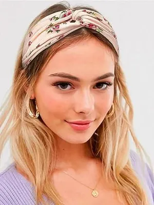 Produktbild von 4 weiche, elastische Boho-Haarbänder mit Blumenmuster für Damen, rutschfest für Alltag, Yoga, Sport und Fitness
