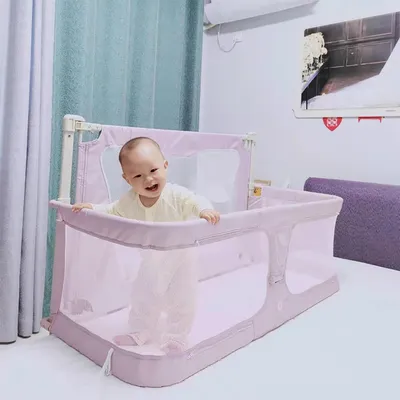 Zdjęcie produktu dla Łóżeczko dla niemowląt 3 w 1 z siatkowym oknem