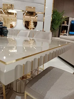 Produktbild von Luxus Esszimmer Set Esstisch + 6x Stühle + Anrichte mit 2x Spiegel Neu Set
