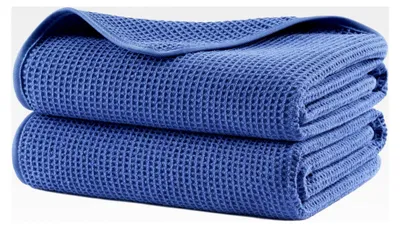 Produktbild von 380 GSM Mikrofaser-Badetuch - fusselfrei und schnelltrocknend - Waffelstruktur - groß - 152,4 x 76,2 cm - 2 Stück