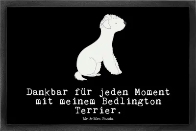 Produktbild von Mr. & Mrs. Panda Fußmatte Bedlington Terrier Moment 40 x 60 cm - Schwarz - Geschenk, Schmutzmatte, Schmutzfangmatte, Fußabtreter, Bodenvorleger, Haustürmatte