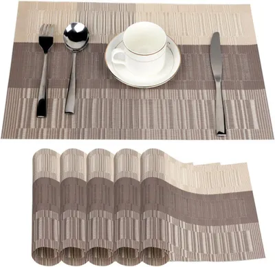 Imagen del producto de Juego de individuales, 6 unidades, 30 x 45 cm, de PVC, antideslizantes y resistentes al calor, para la mesa de comedor