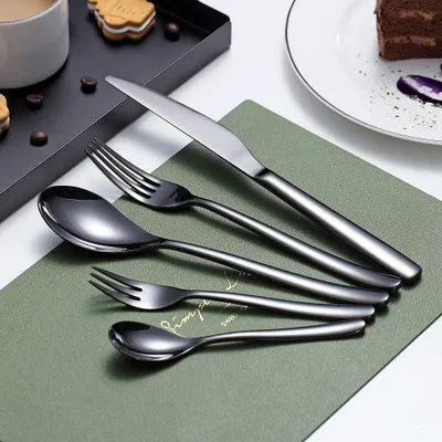 Produktbild von 24/30-teiliges Besteckset (Schwarz/Gold/Kupfer/Regenbogen)