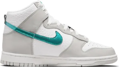 Produktbild von Nike Schuhe Dunk High, DR7855100