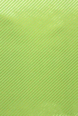 Produktbild von Geschenkpapier Streifen Muster 70cm x 2m Rolle hellgrün / gold