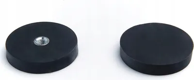 Immagine prodotto di Supporto magnetico in gomma 36x7 con filettatura interna M4 1 pezzo