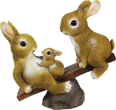 Produktbild von Dekofigur Hasen Familie auf Wippe Gartenfigur Tierfigur 26 x 25 cm Gartendeko