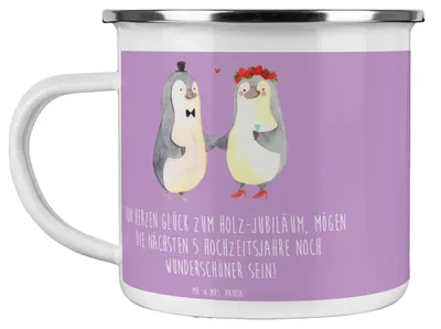 Produktbild von Mr. & Mrs. Panda Pott 5. Hochzeitstag Holzhochzeit - Lavendeltraum - Geschenk, Geschenke, Heiraten, Meilenstein, Heirat, Kaffeepott, romantisch, Haferl, Liebe feiern