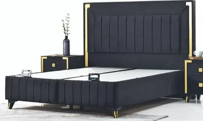 Produktbild von Casa Padrino Luxus Doppelbett Schwarz / Gelbgold - Modernes Massivholz Bett - Moderne Schlafzimmer & Hotel Möbel - Luxus Kollektion