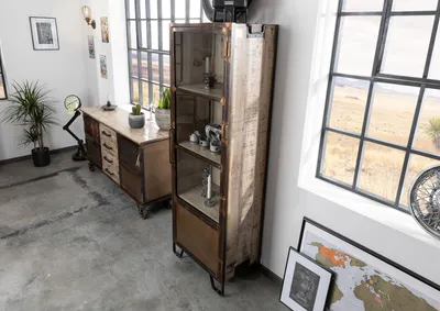 Produktbild von MASSIVMOEBEL24 Vitrine Mango 60x40x180 braun lackiert HEAVY INDUSTRY #240