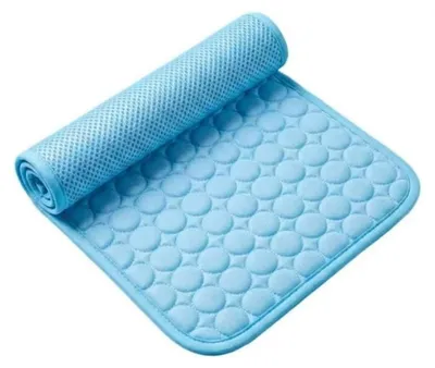 Obrázek produktu pro Chladicí podložka pro psy a kočky – prodyšná a přenosná – nebesky modrá