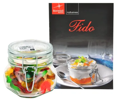 Zdjęcie produktu dla Słoik z uchylną pokrywką Original Fido 0,5L z książeczką z przepisami Bormioli