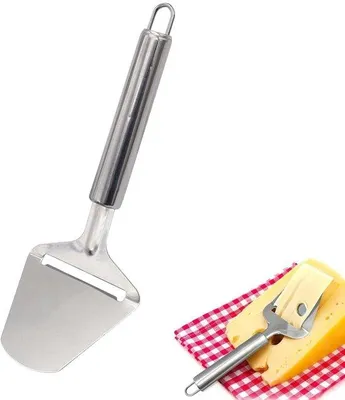 Productafbeelding van Ibenzoa® kaasrasper van roestvrij staal – ergonomische, ovale handgreep, vaatwasmachinebestendig, 21,5 x 7,3 x 1,9 cm, geschikt voor harde en halfharde kazen, met ophangoog